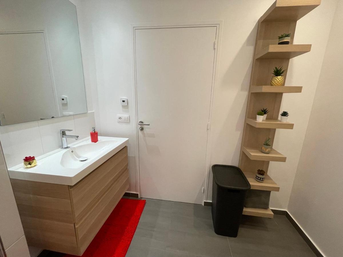 Gold Cocoon T3 74M2 Proche Centre Ville Villejust Eksteriør bilde